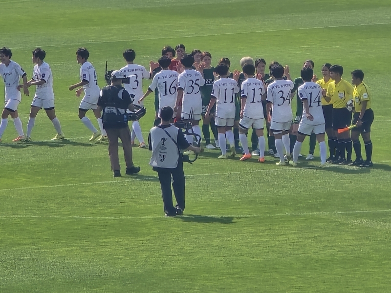 내고향축구단 아시아 여자클럽축구 우승 기자회견 '북측' 호칭 반발